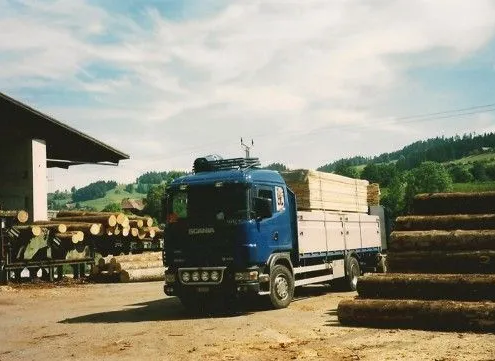 Transporte - Heinz Bögli GmbH - Langnau i. E. Transporte - Heinz Bögli GmbH - Langnau i. E.